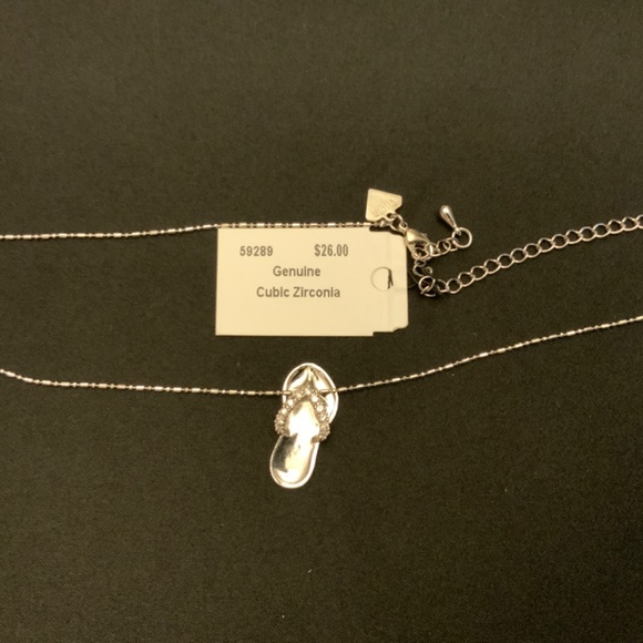 N1/ NWT 18” Cookie Lee Necklace - Silver/Cubic Zirconia Flipflop pendant - Picture 2 of 3